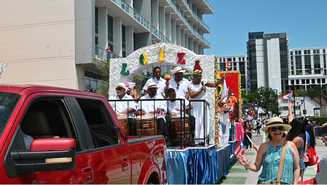 El Desfile y Festival Puertorriqueño de la Florida regresó al centro de